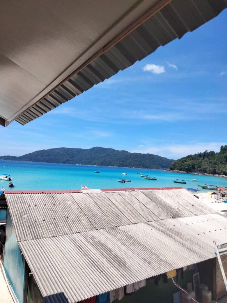 Oceanboys Inn Kampong Pasir Panjang  Екстериор снимка